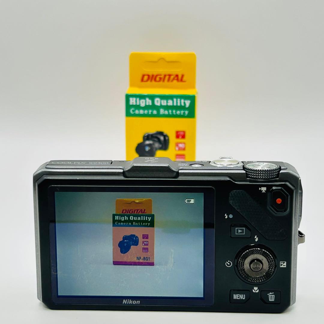 ニコン Nikon クールピクス COOLPIX S9300 デジカメ