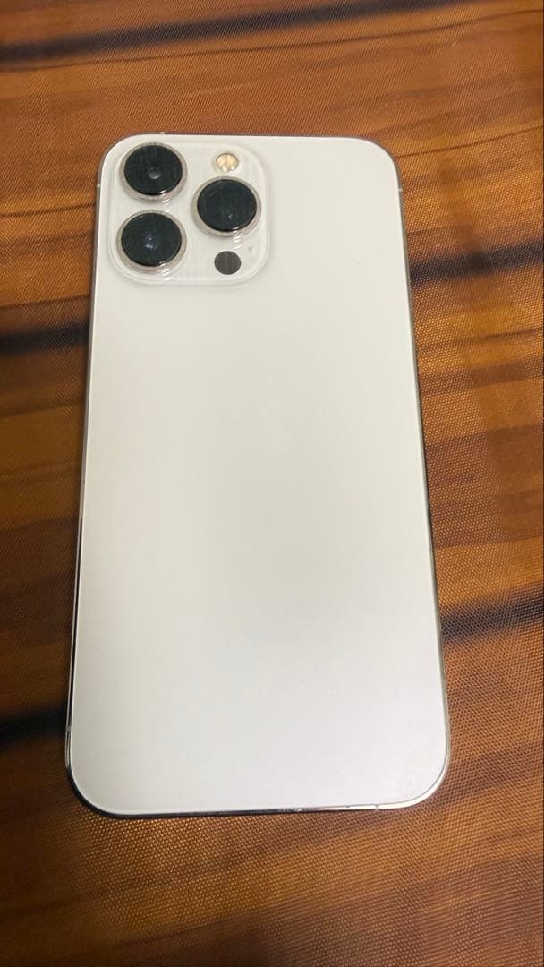 iPhone 13 Pro シルバー 本体