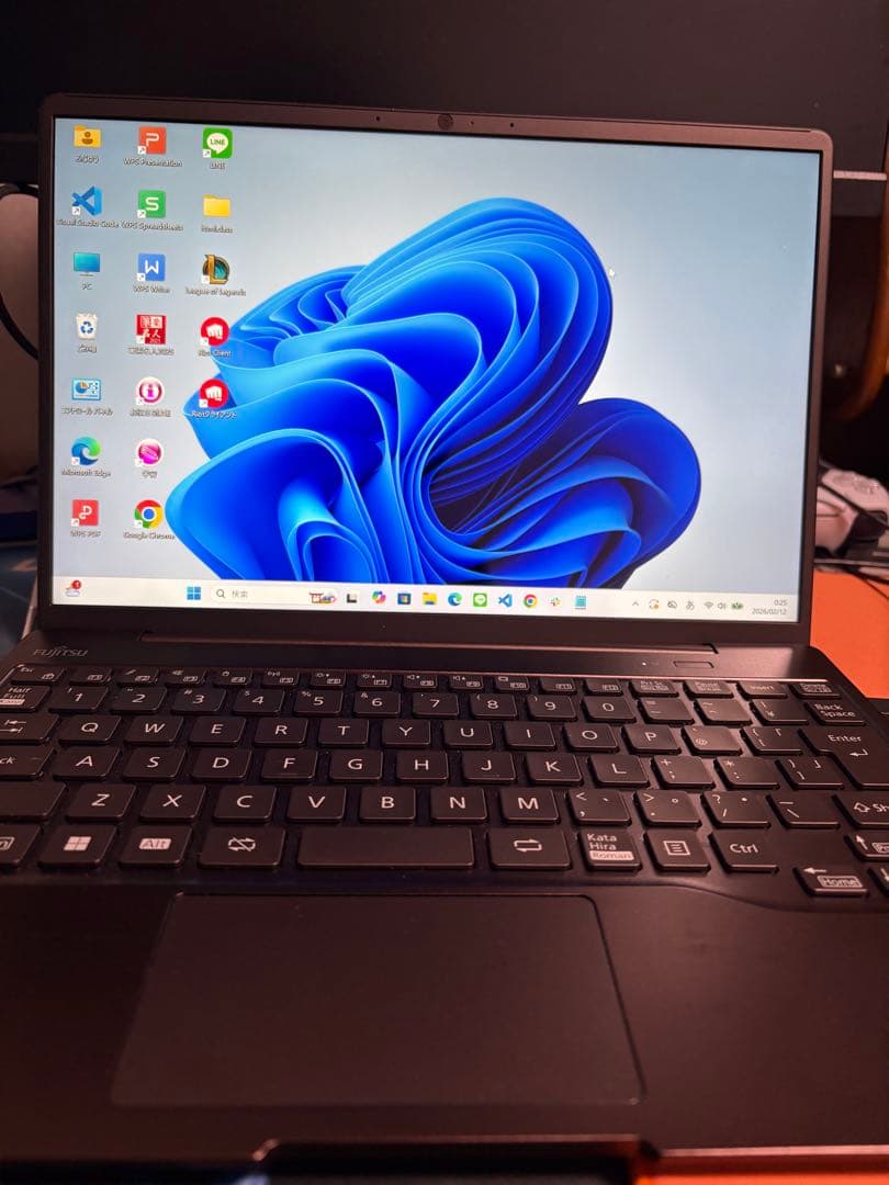 Fujitsu FMVC90G3Mダークブラウン ノートPC