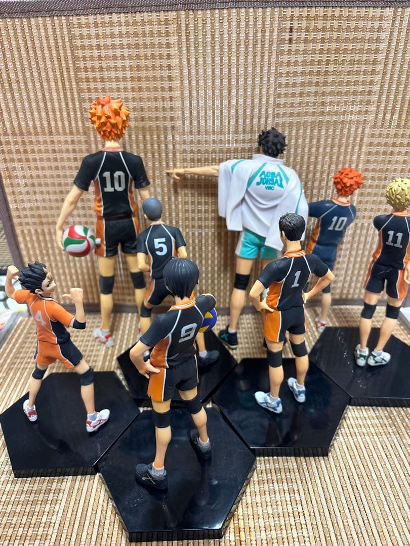 ハイキュー!! フィギュアセット 8体 本日特別値段‼️ - コミック