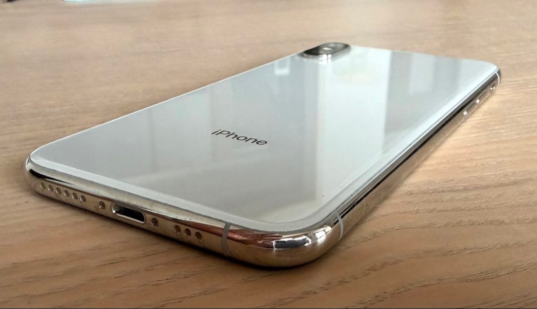 【美品】iPhone XS 256GB シルバー　simロック解除済 おまけあり