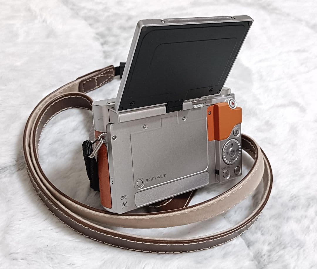 LUMIX G デジタルカメラ オレンジ 14-42mm