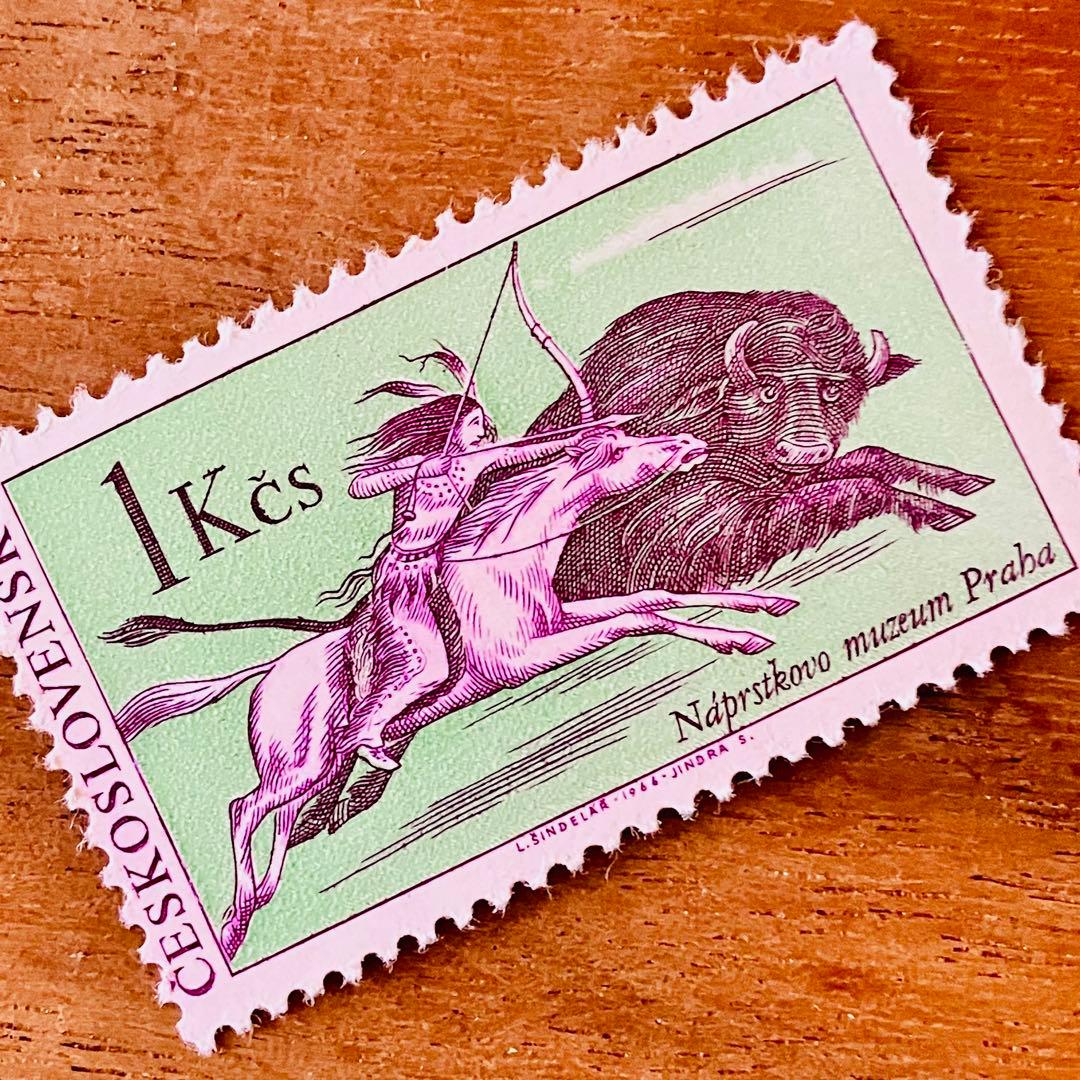 海外 外国 チェコスロバキアの切手 未使用 駆ける狩猟 アンティーク
