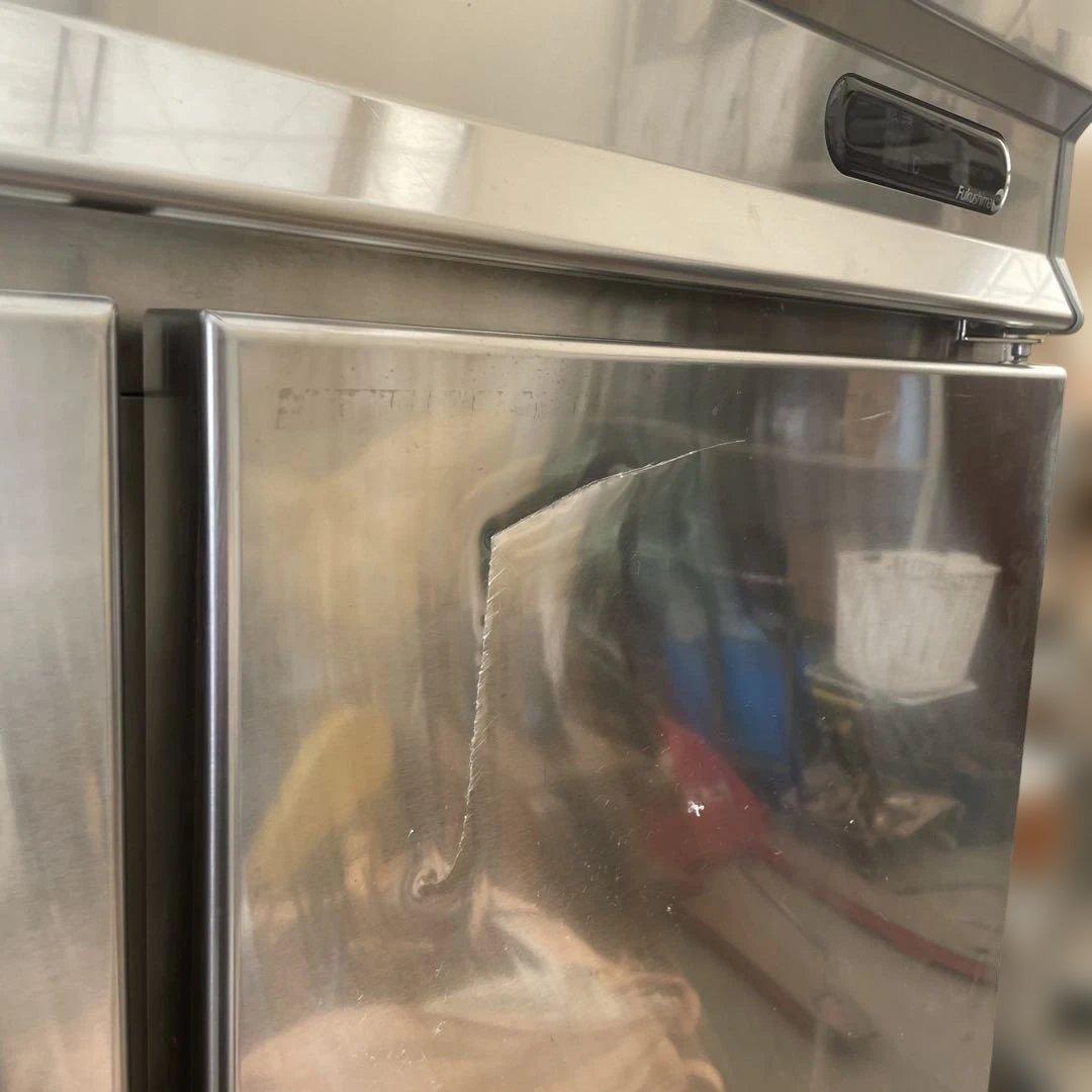 業務用　4ドア　冷凍庫