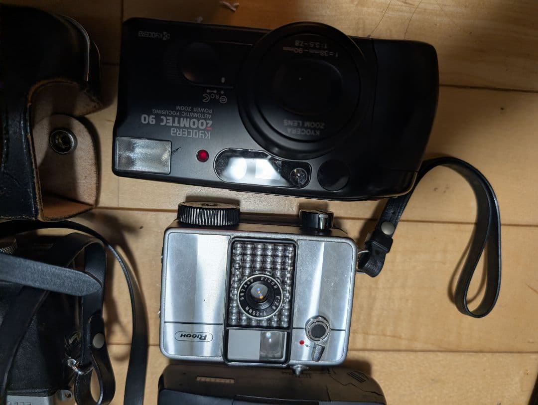 訳有り カメラ、ラジオセット