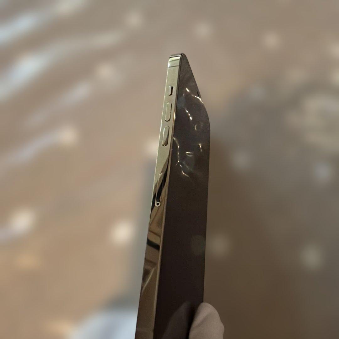 美品 iPhone12ProMAX 256GB ゴールド