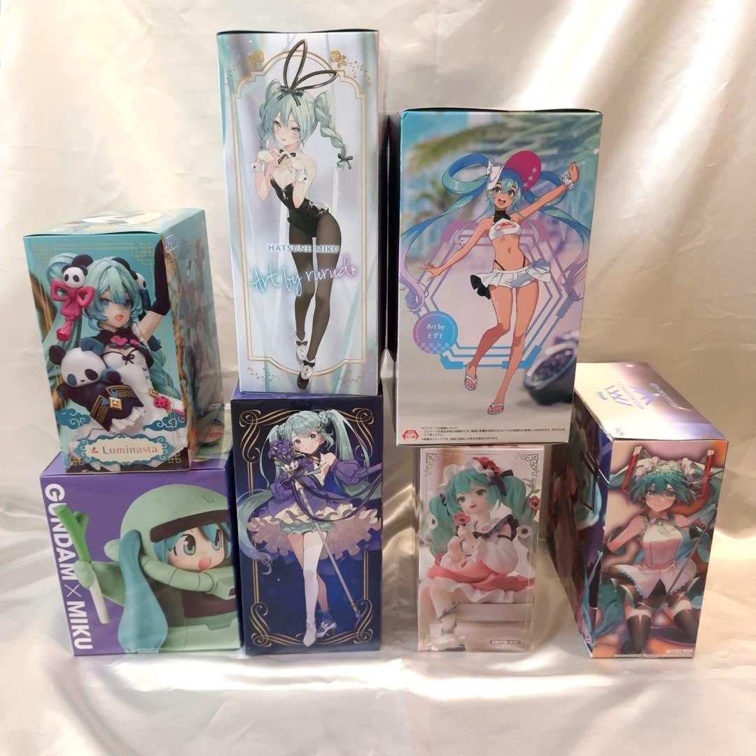 初音ミク プライズフィギュア まとめ売り - メルカリ