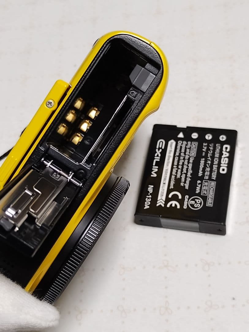 CASIO EXILIM EX-ZR1100 デジタルカメラ