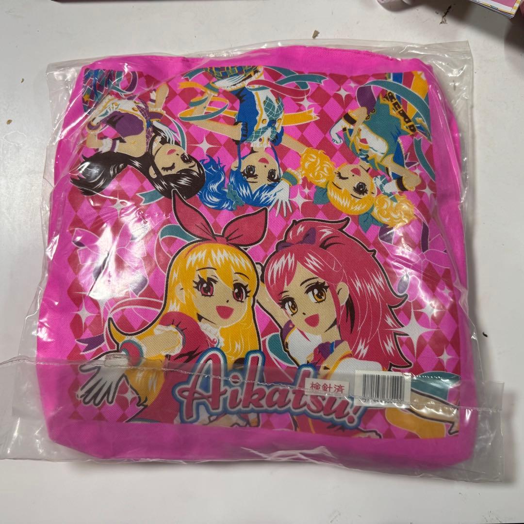 アイカツ！ 学童 テレビキャラクター クッション 星宮いちご 霧矢