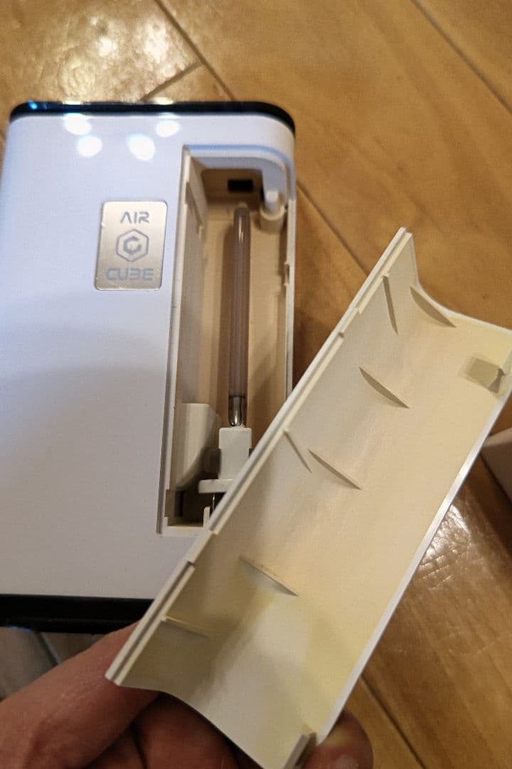 中古 オゾン脱臭器 AIR CUBE