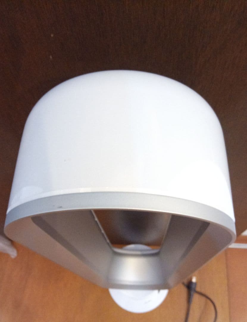 ①ダイソンクール　AM07　2021年製　扇風機　リモコン付　白色