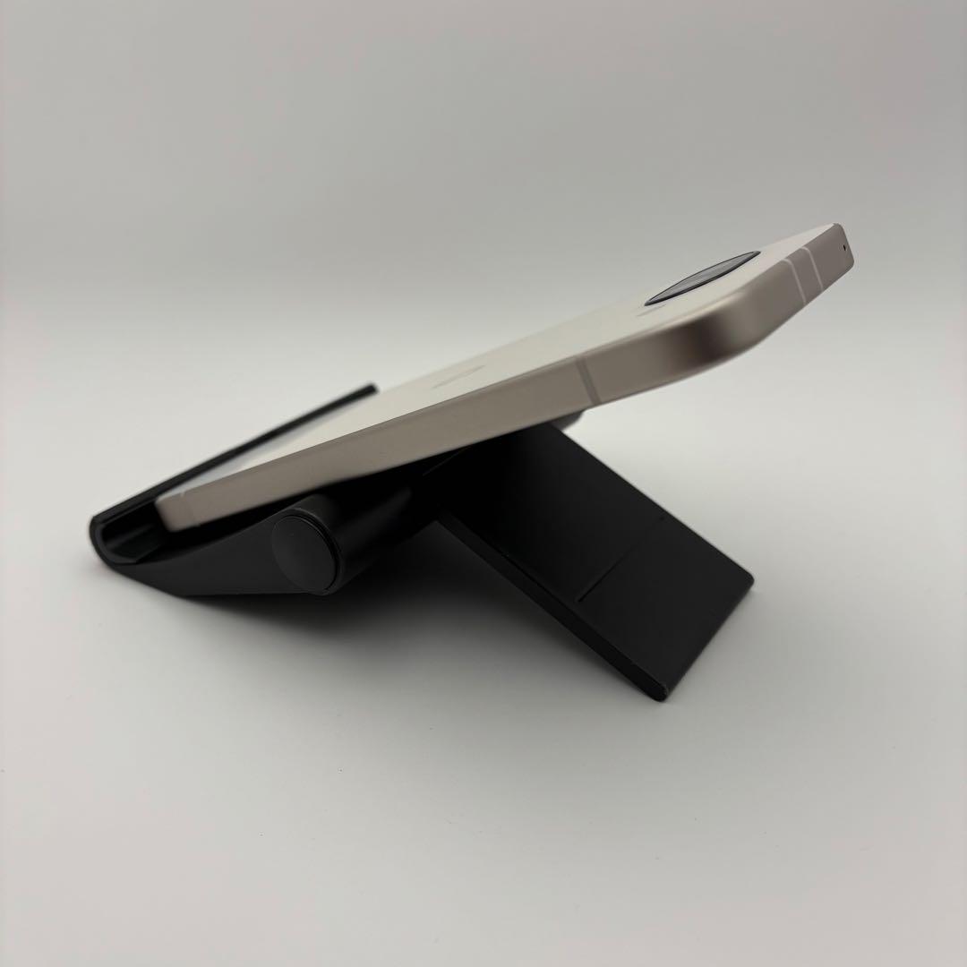 週末セール★美品 2ヶ月使用Google Pixel 9a ホワイト系SIMフリ