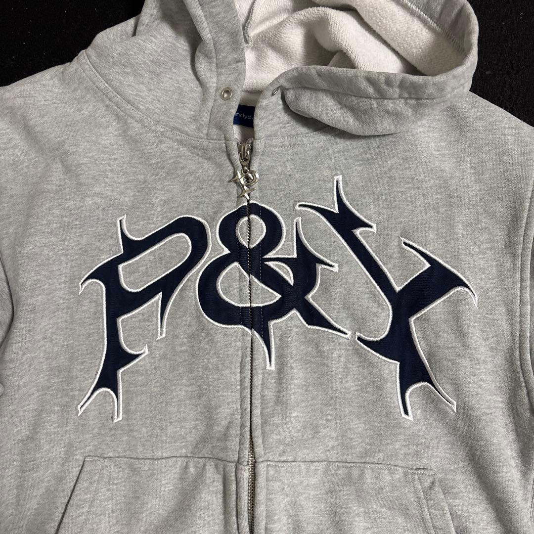 tig 様専用】P&Y punkandyo ジップアップパーカー S - メルカリ