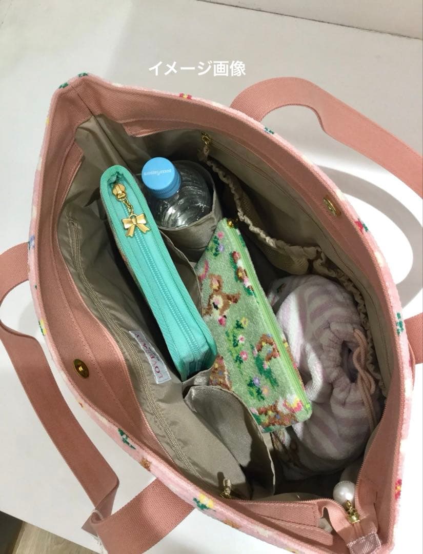 新品 フェイラー ツンツンバンビーノドットマザーズバッグ ポーチ付