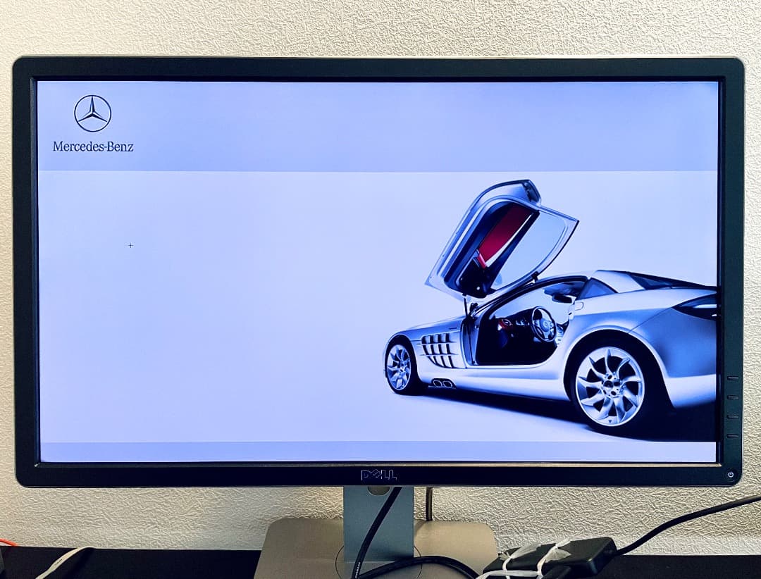 DELL P2415Q 24インチ 4K スタンド付き HDMIケーブル付属