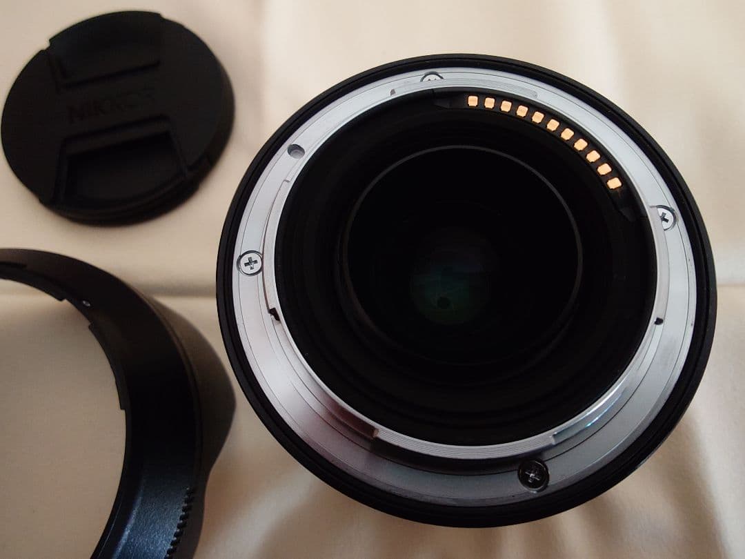 NIKON　Z24-70 F4.0 中古美品　完動品です！