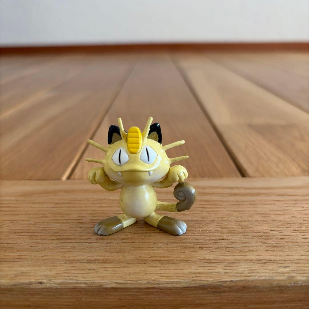 モンコレ初期 ニャース - メルカリ