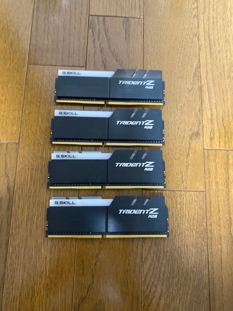 メモリー G.SKILL TRIDENT Z RGB DDR4 32GB G.SKILL Trident Z RGB Series DDR4 RAM (XMP) 32GB (2x16GB) 3600MT/s