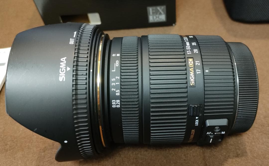 レンズ(ズーム) SIGMA 17-50mm F2.8 DC OS HSM (Canon) Amazon.com : Sigma 17-50mm f/2.8 EX DC OS HSM FLD Large Aperture