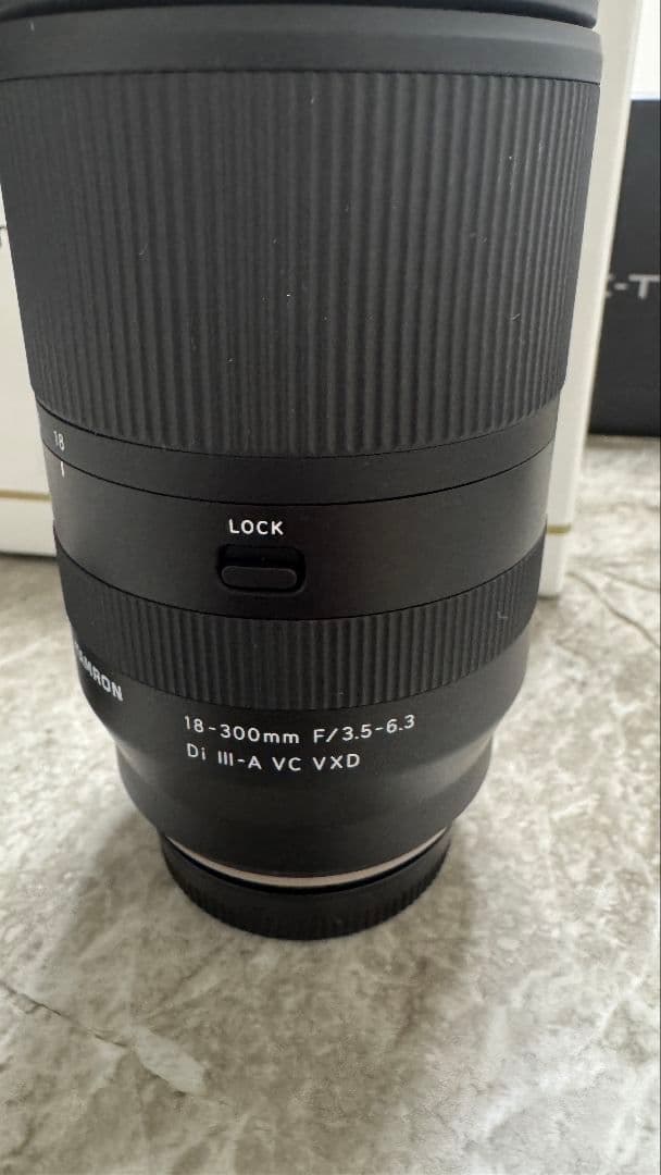 TAMRON18-300mm F/3.5-6.3 xマウント