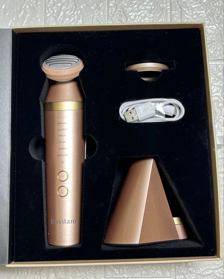 ラヴィレン フェイスケア LRJ-R01-PG 美顔器　ピンクゴールド　新品