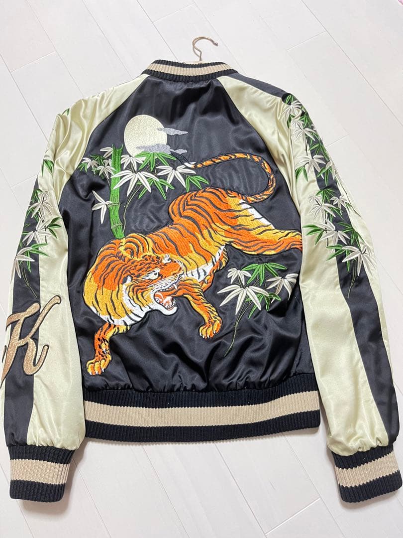 超美品！】GUCCI DIYスカジャン リバーシブル サイズ46 - メルカリ