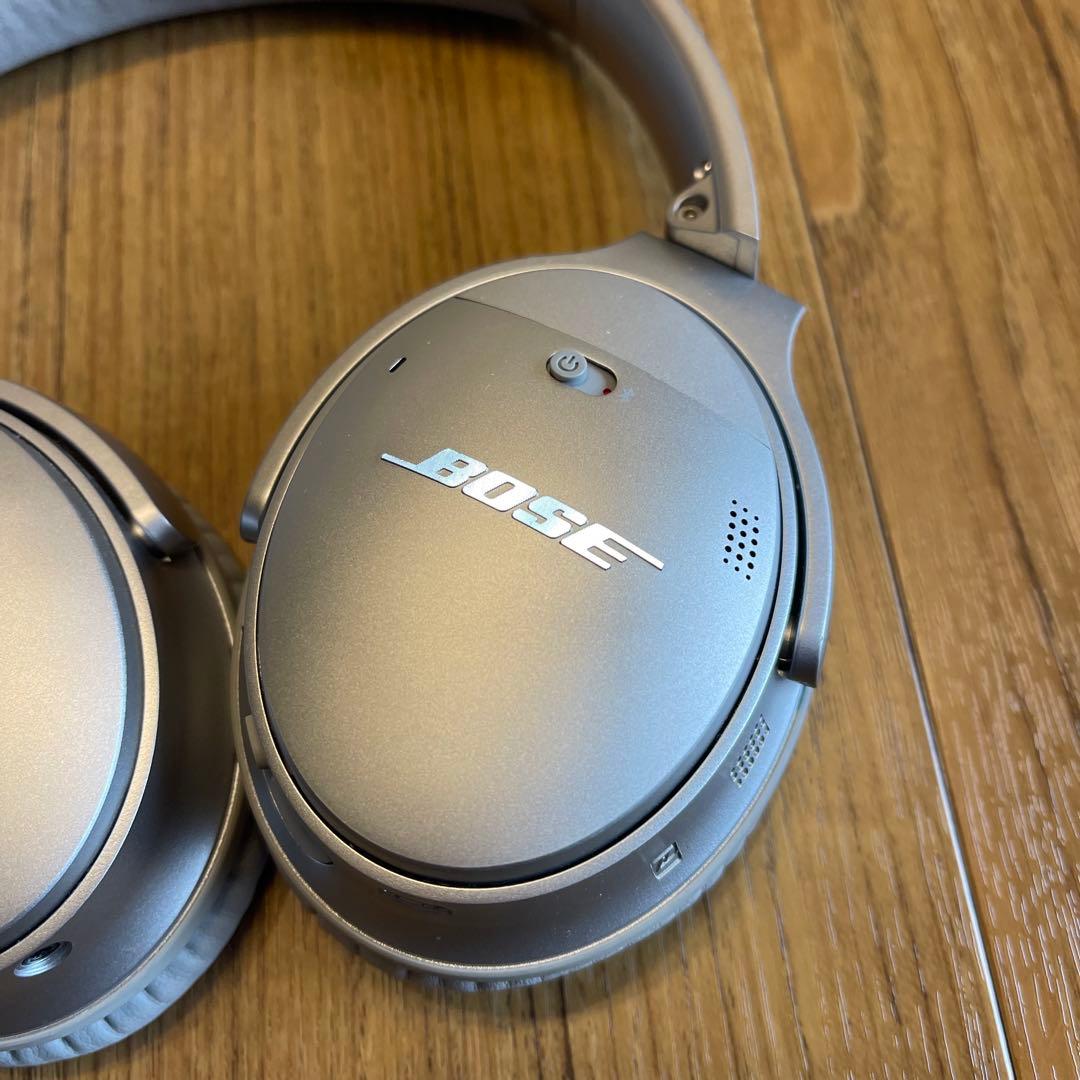 美品！BOSE QUIETCOMFORT35シルバー ワイヤレスヘッドホン