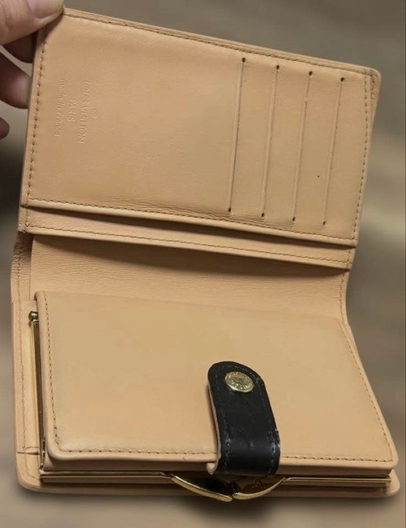 ルイヴィトン モノグラム ヴェルニ がま口 二つ折り リペア品 - メルカリ