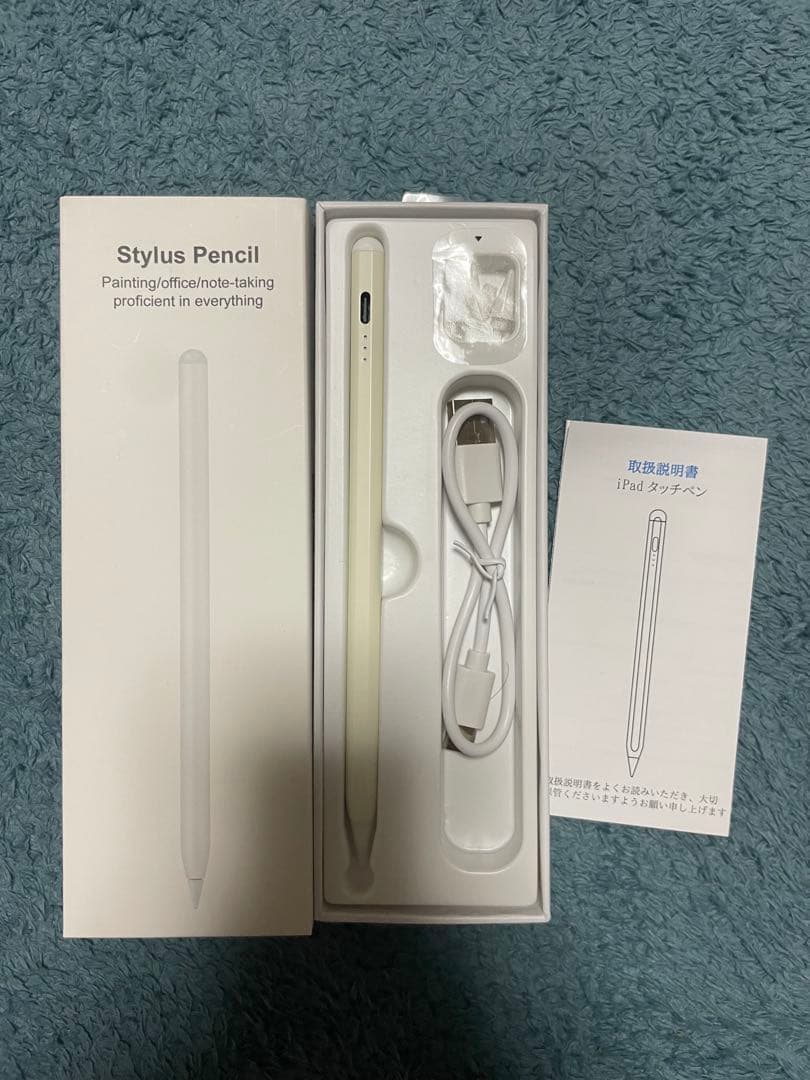 【新品同様・最終値下げ】iPad 第10世代 128GB Wi-Fiモデル＋小物