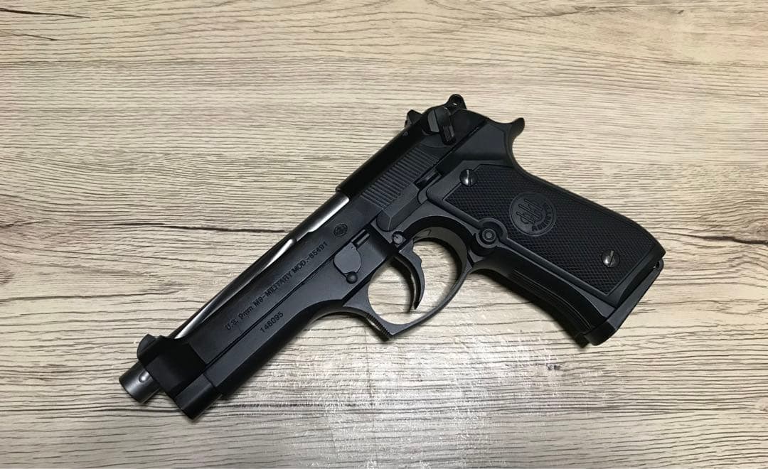 U.S. M9 ベレッタ Amazon.co.jp: 東京マルイ U.S. M9 PISTOL 18歳以上 ガスブローバック