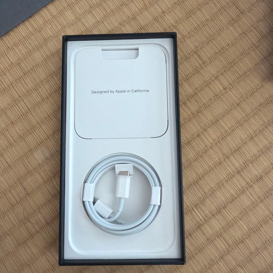 Apple iPhone 13 Promax 本体　SIMフリー　512GB