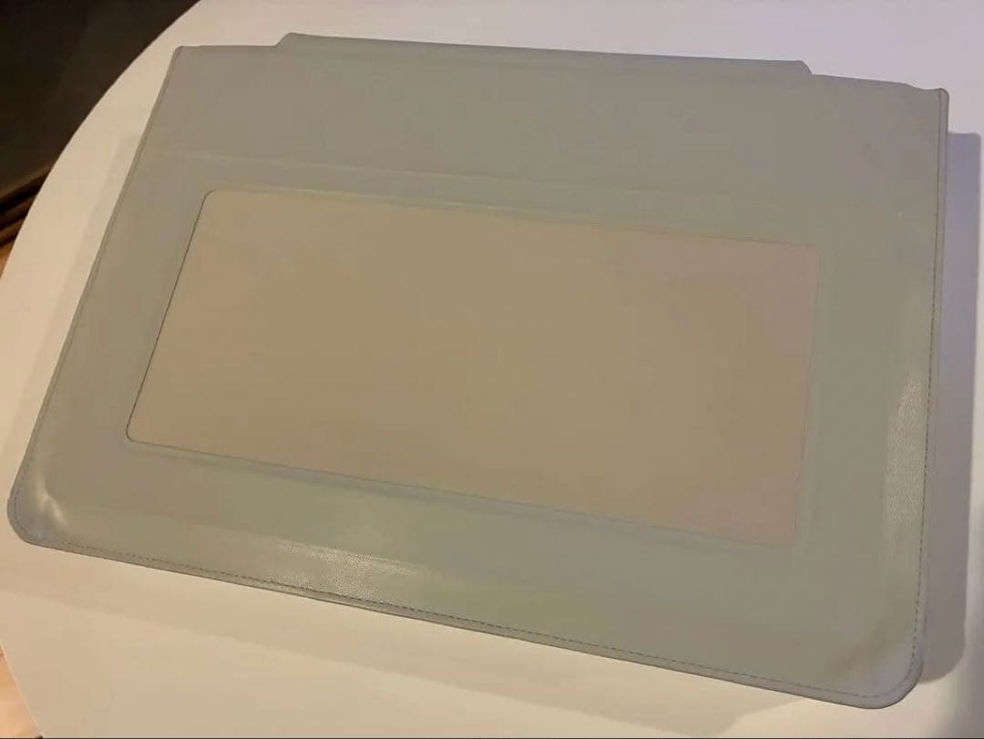 MacBook Air M2 13インチ24GB 512GB