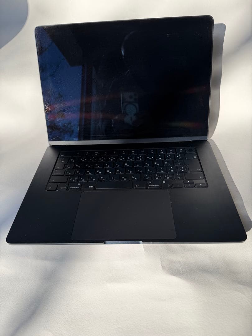 土*！様 MacBook Air 15インチ M2 2023 256GB ダーク Apple 15-Inch MacBook Air Laptop 2023: M2 Chip, 8GB RAM, 256GB SSD