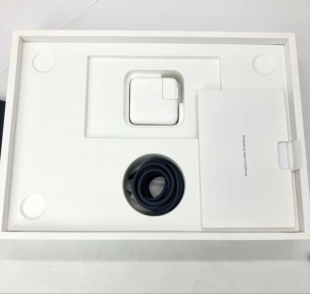 MacBook本体 MacBookAir M2 13.6inch