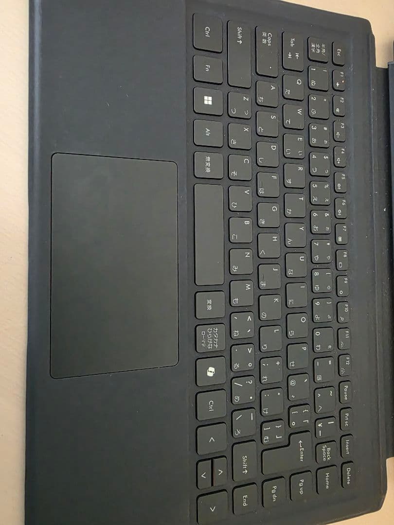 [超美品]Minisforum V3 Ryzen 7 8840U32GB 1TB