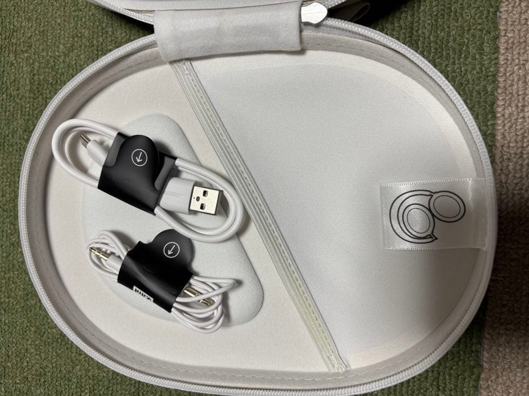 【極美品】Bose QuietComfortウルトラヘッドホン60周年モデル