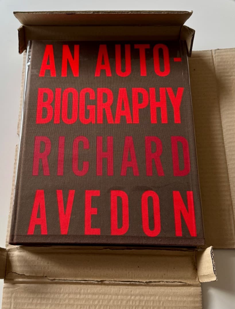 AN AUTO-BIOGRAPHY RICHARD AVEDON 外箱付き美品