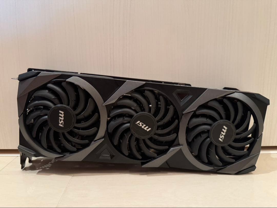 MSI RTX 3090 VENTUS 3X 24G OC グラフィックボード MSI RTX 3090 Ventus 3X 24G OC Graphics Card 24 GB GDDR6X 384 Bit