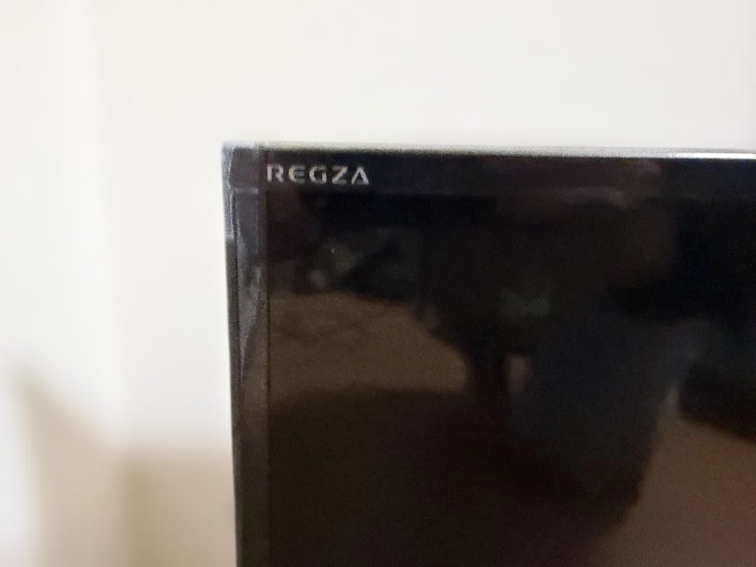 TOSHIBA REGZA（東芝 レグザ）液晶テレビ 32V34 / 32型