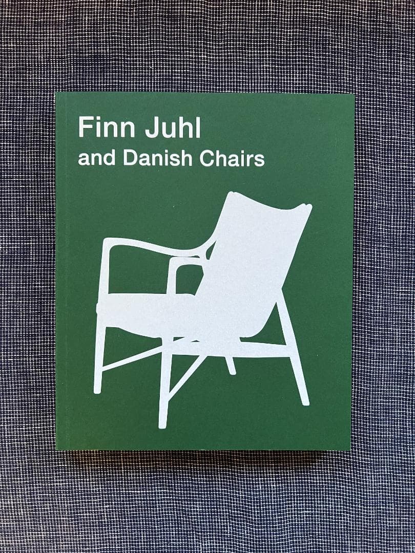 図録　Finn Juhl フィン・ユールとデンマークの椅子　東京都美術館 図録・印刷物｜フィン・ユールとデンマークの椅子 展覧会公式サイト