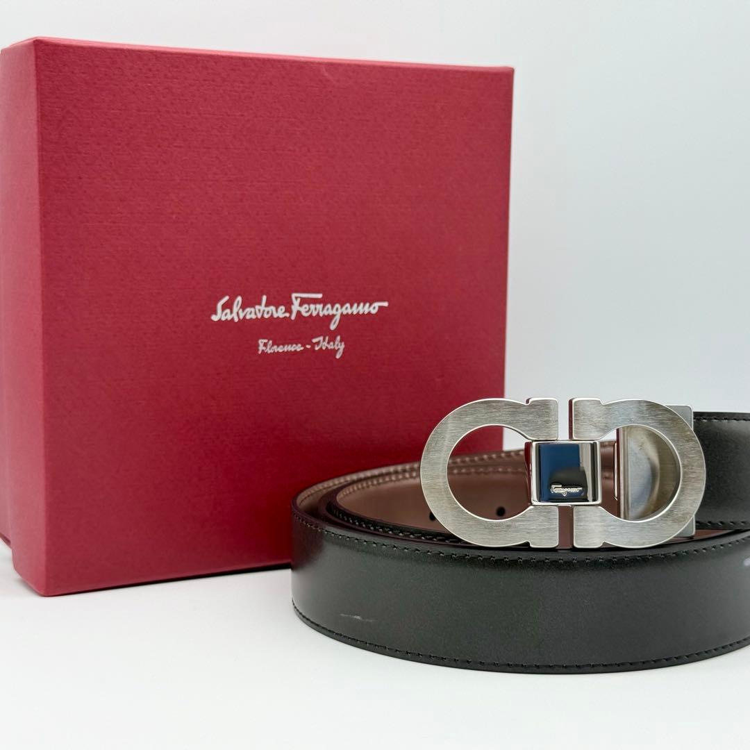 ✨箱付良品✨フェラガモ ガンチーニ レザー ベルト リバーシブル シルバー金具 FERRAGAMO（フェラガモ） リバーシブル ガンチーニ ベルト メンズ