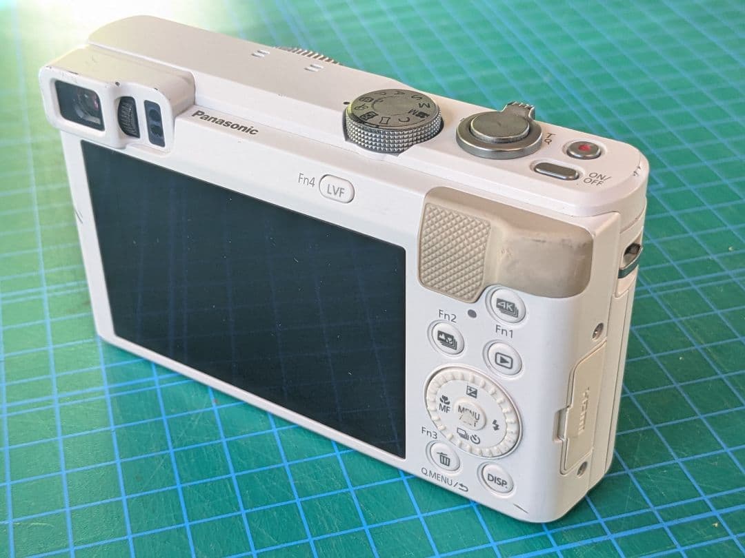 DMC-TZ85 Panasocic デジタルカメラ LUMIX 白