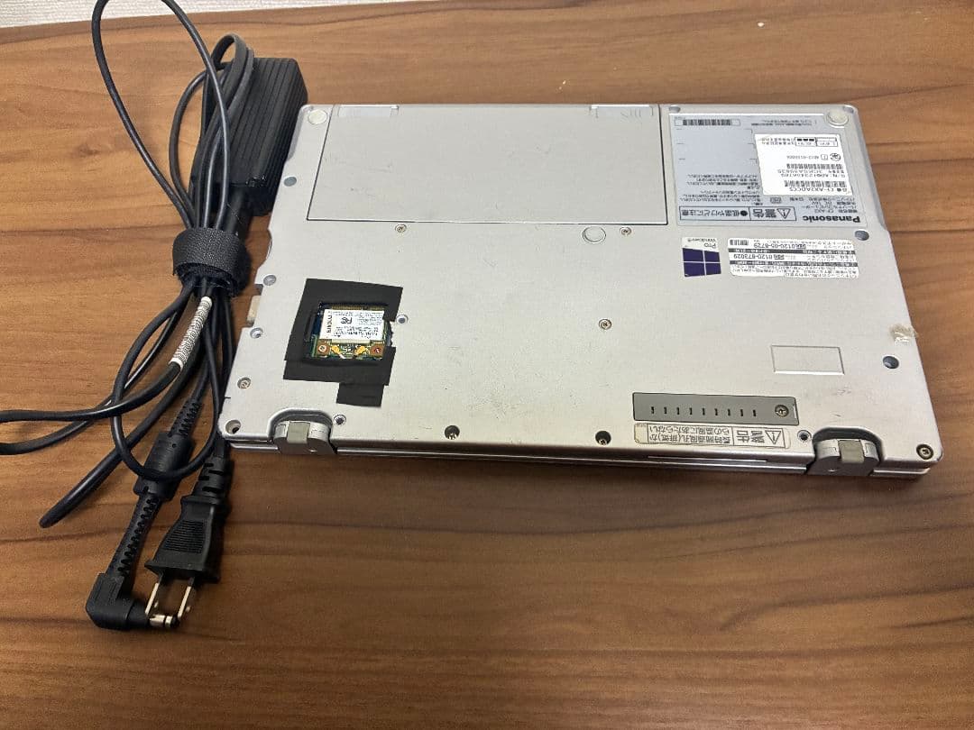 Panasonic Office搭載ノートPC シルバー ACアダプター付き