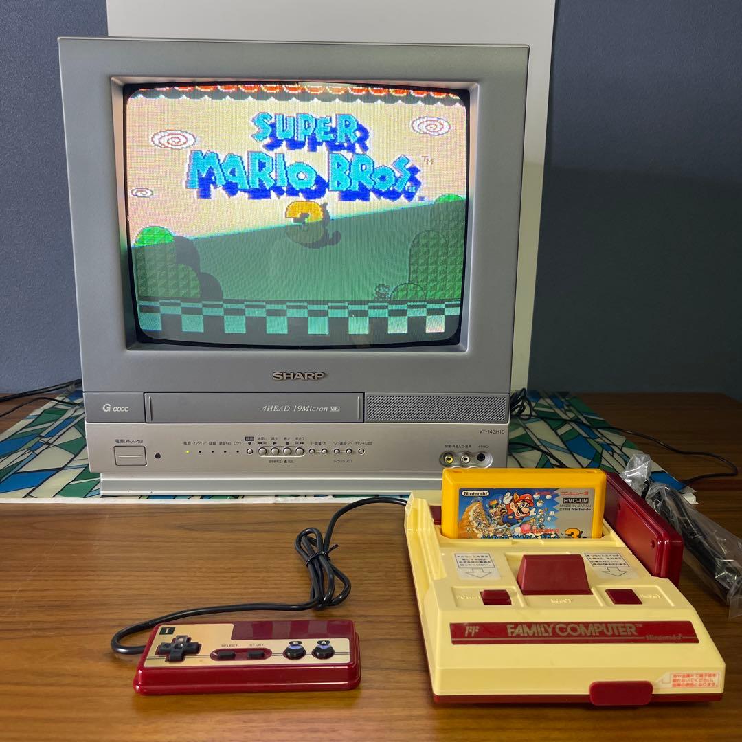【美品】ブラウン管テレビ　SHARP テレビ&VHSビデオVT-14GH10