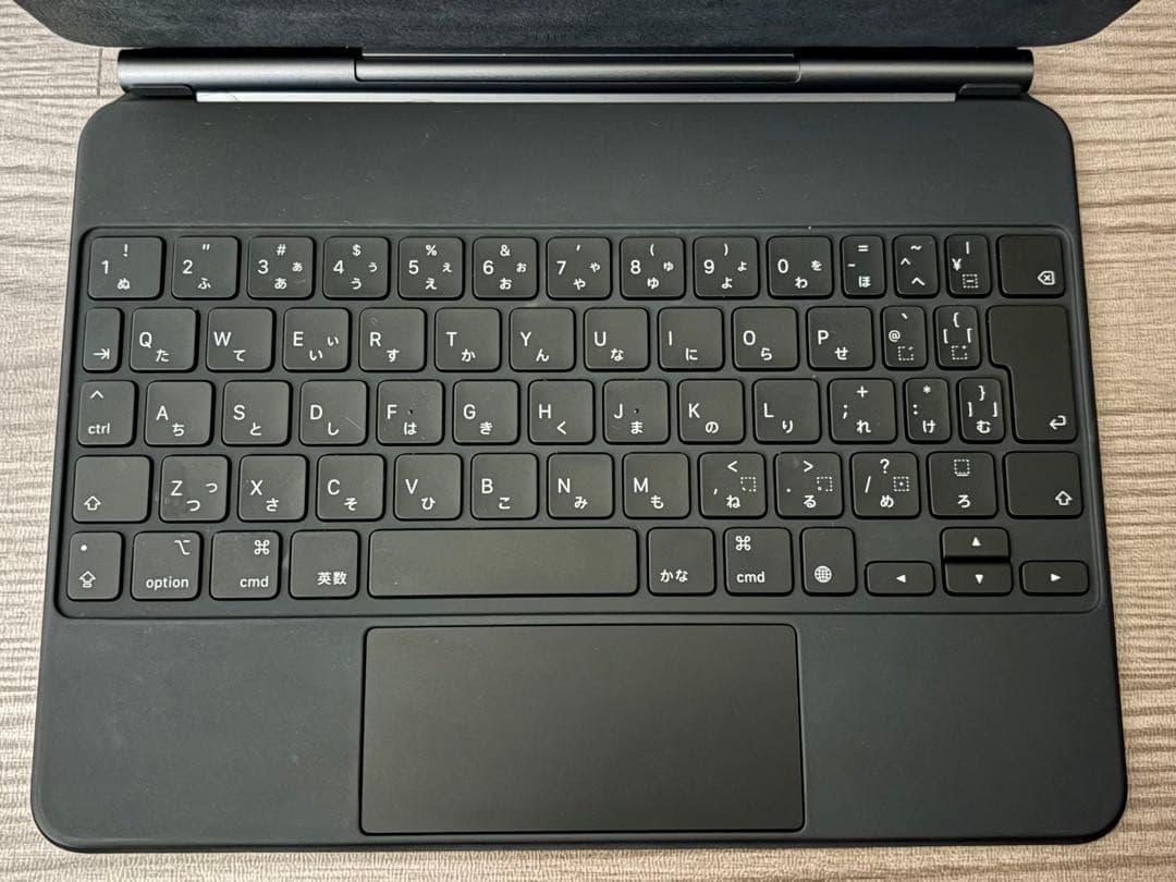 Apple iPad Magic Keyboard 本体