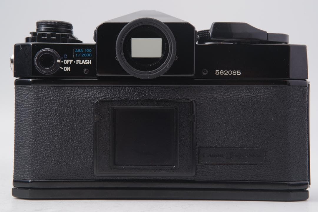 Canon F-1 後期 / FD 50mm f1.4 S.S.C. + ズーム