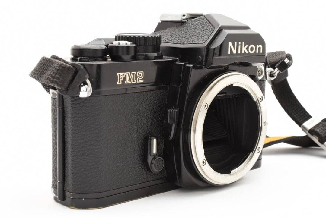 ニコン　Nikon New FM2 ボディ CE刻印 + MF-16 81