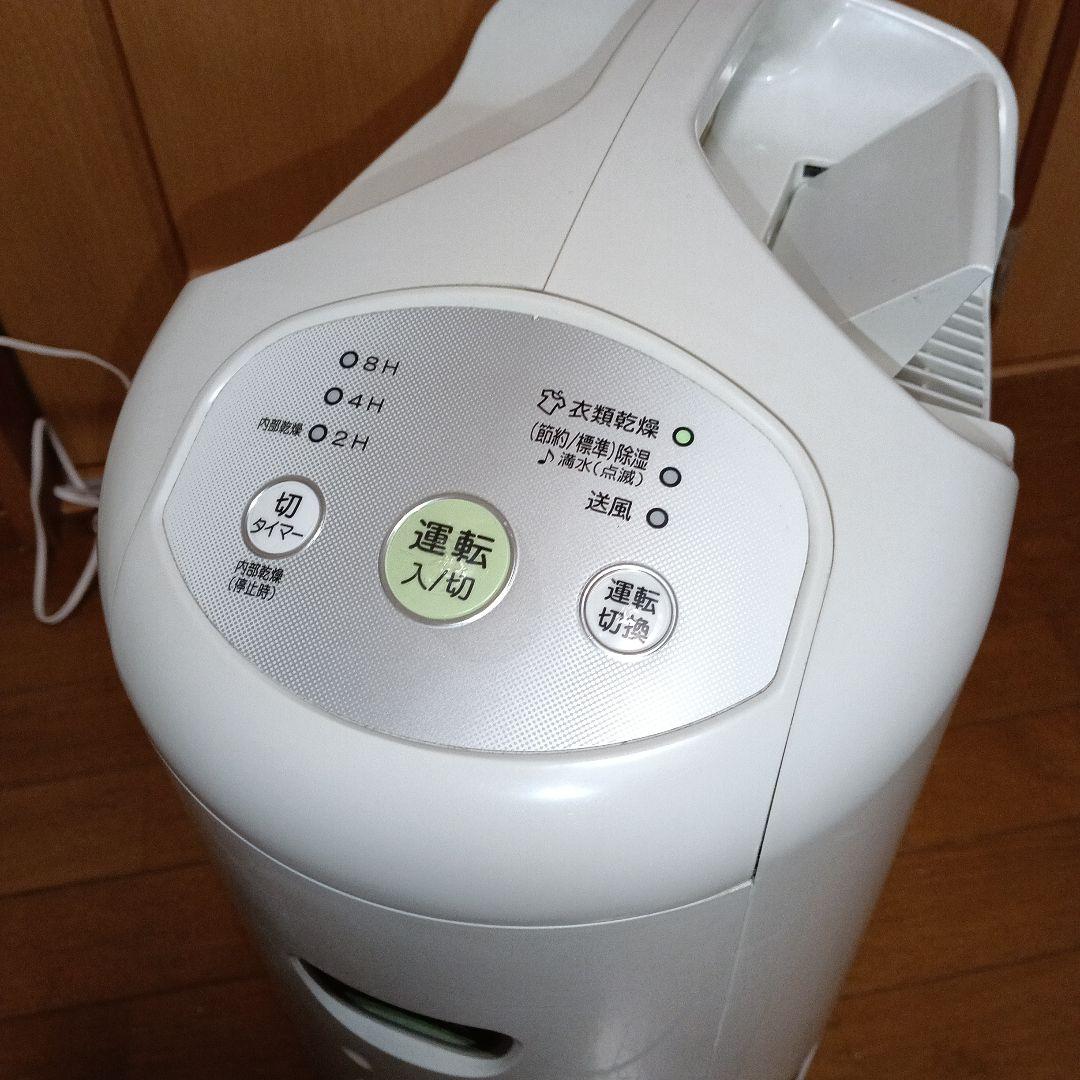 CORONA　衣類乾燥除湿機。 2018年製。