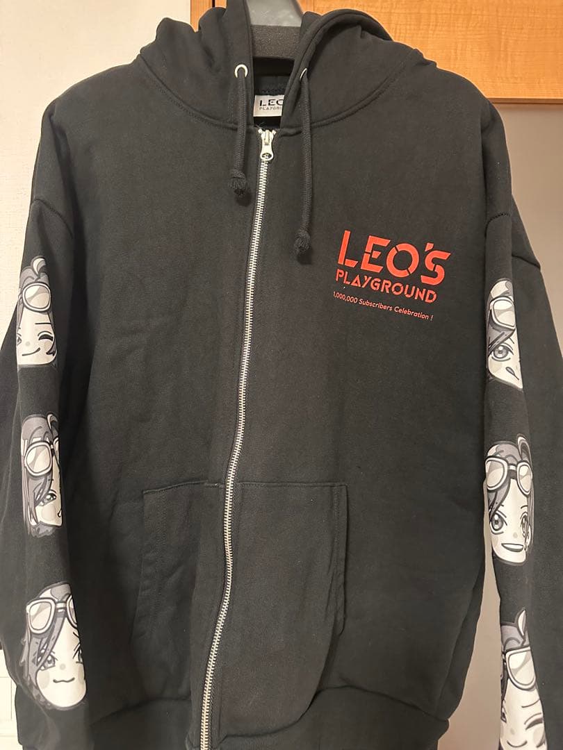 山田涼介 LEOの遊び場パーカー - メルカリ