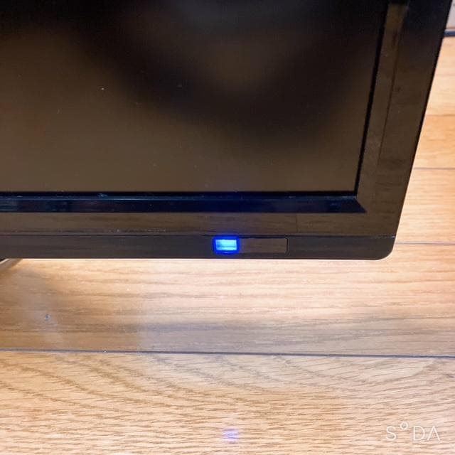 恵安　32インチ4Kモニター　KWIN-4k32B